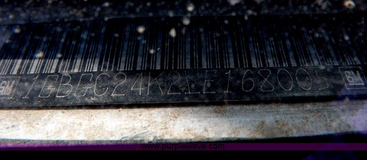 image for item F6354 1990 Chevrolet Cheyenne 2500 flatbed pickup truck