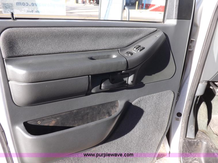 image for item F6358 1996 Ford Econoline E350 ambulance