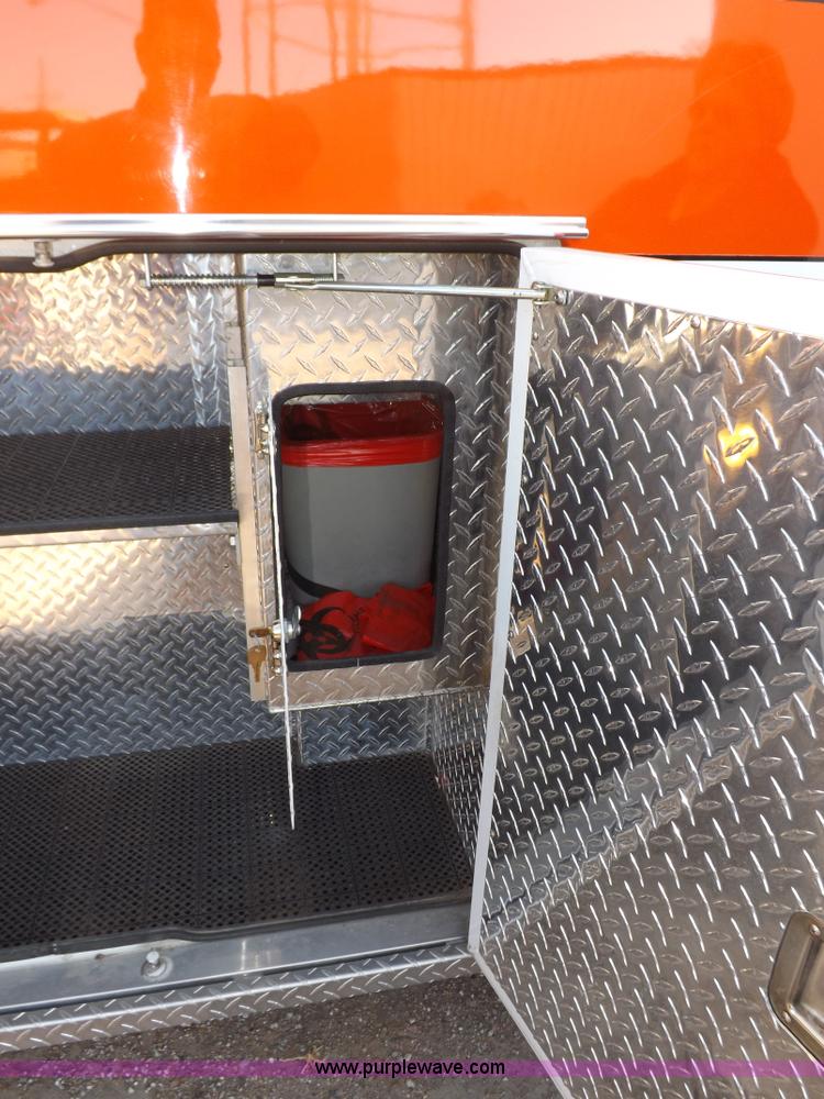 image for item F6358 1996 Ford Econoline E350 ambulance