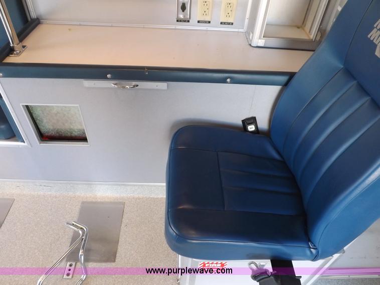 image for item F6358 1996 Ford Econoline E350 ambulance