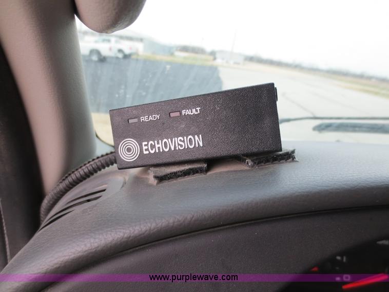 image for item F6556 2007 Ford Econoline E350 Super Duty bus