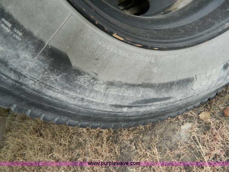 image for item G7656 1997 Blue Bird 44 passenger school bus