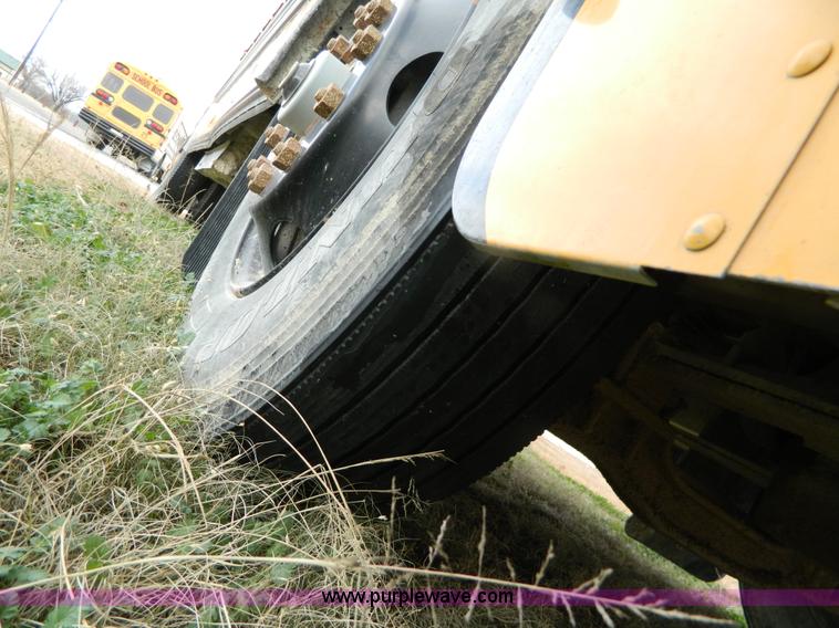 image for item G7656 1997 Blue Bird 44 passenger school bus