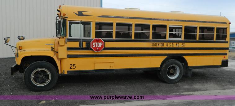 image for item G7657 1993 GMC Blue Bird 42 passenger school bus