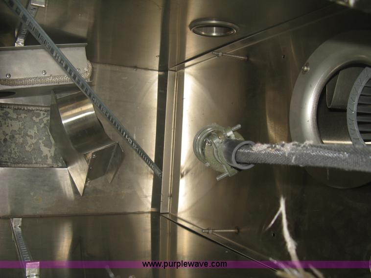 image for item M9091 (2) Environmental test chambers