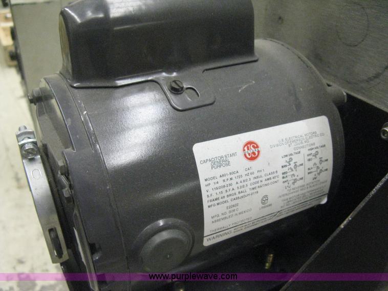 image for item M9091 (2) Environmental test chambers