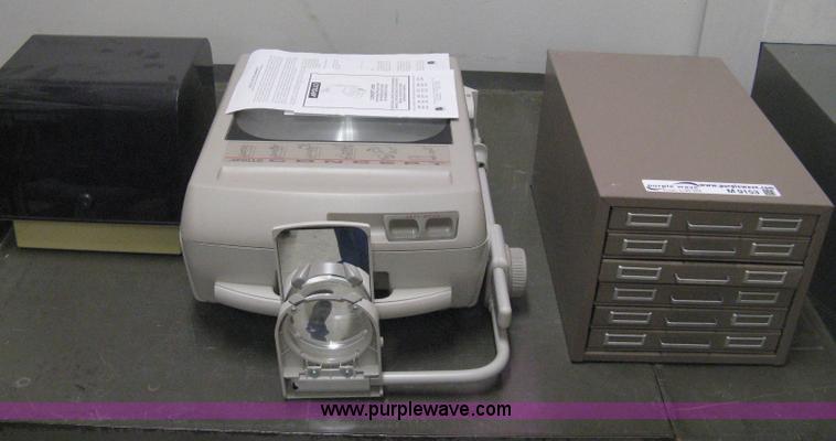 image for item M9153 Assorted office supplies