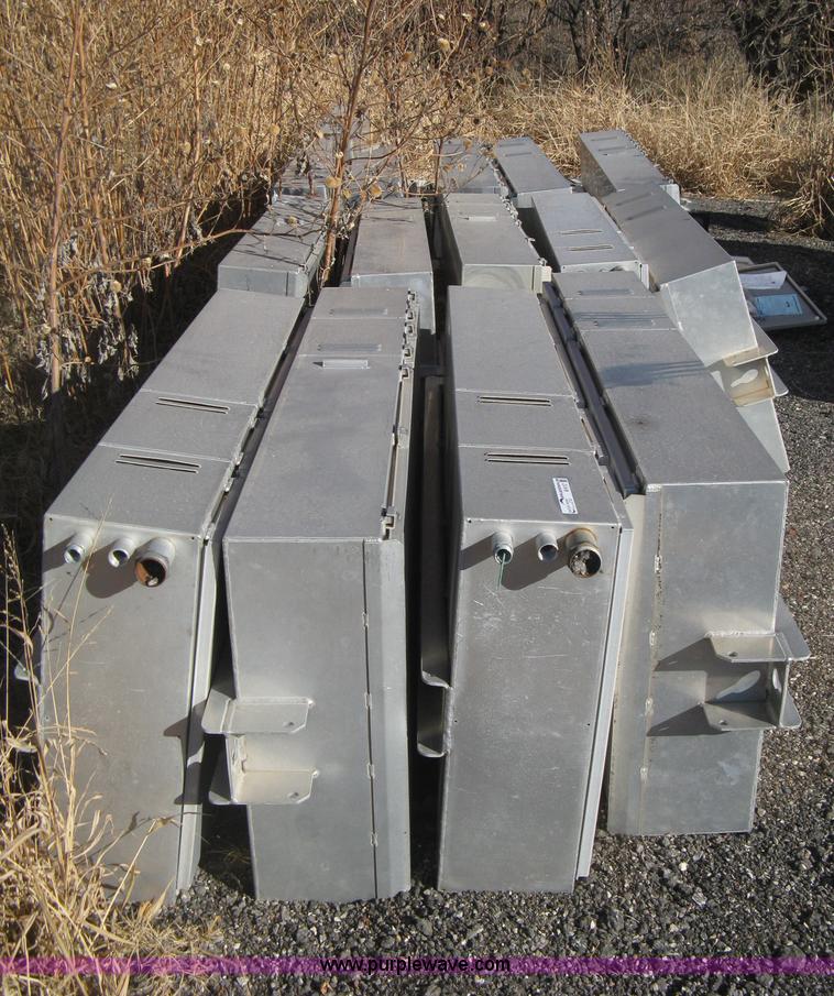 image for item M9157 (15) 1994 Whelen WPS2800 Series emergency siren control boxes