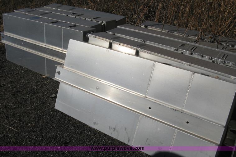 image for item M9157 (15) 1994 Whelen WPS2800 Series emergency siren control boxes