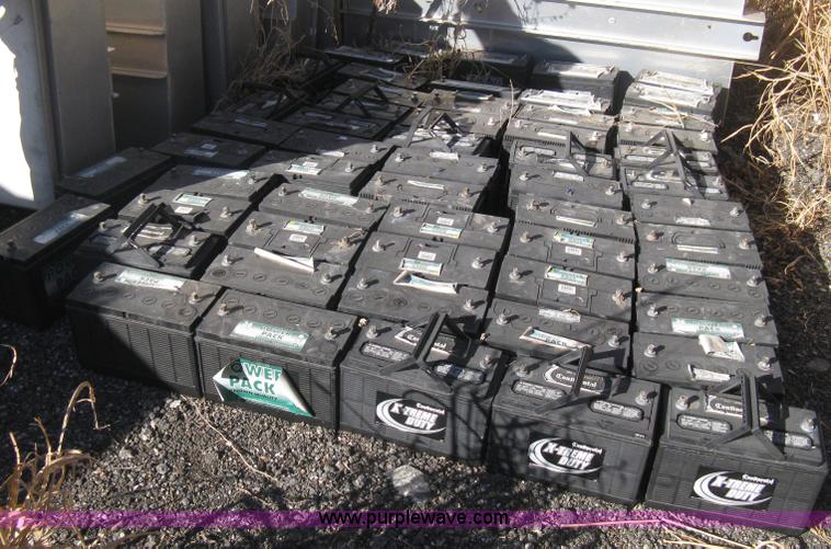 image for item M9157 (15) 1994 Whelen WPS2800 Series emergency siren control boxes