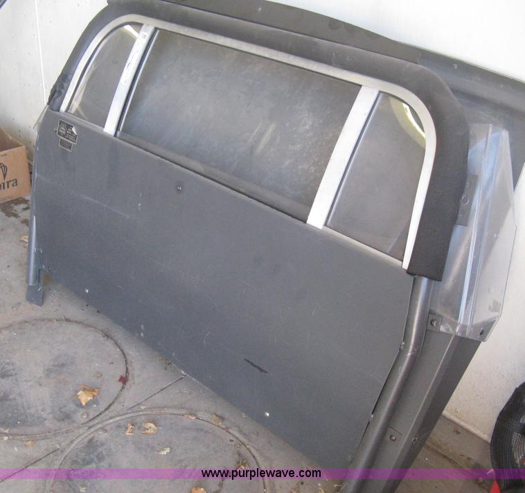 image for item M9160 Setina Body Guard patrol car partition