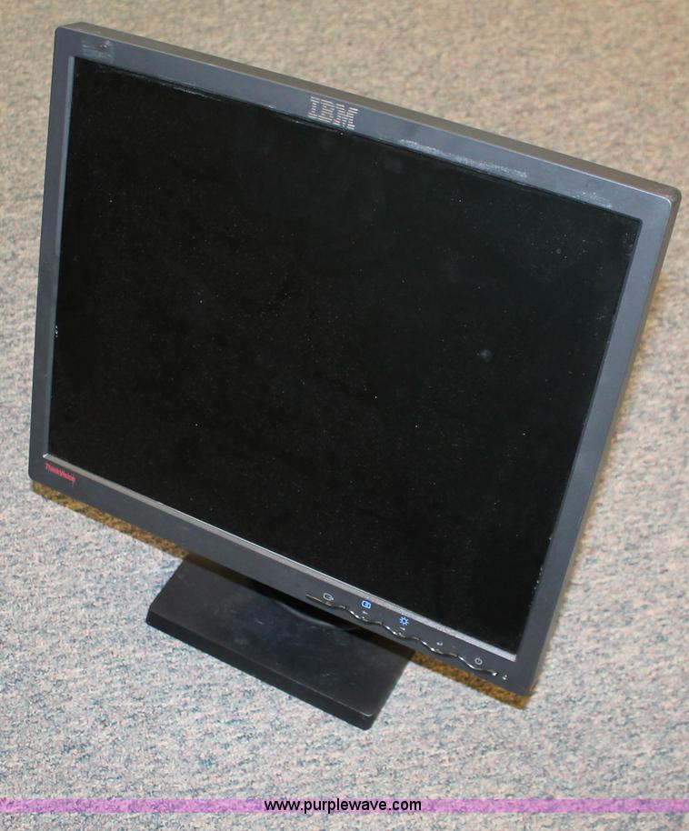 image for item O9419 (50) Lenovo/IBM 17" flat screen monitors