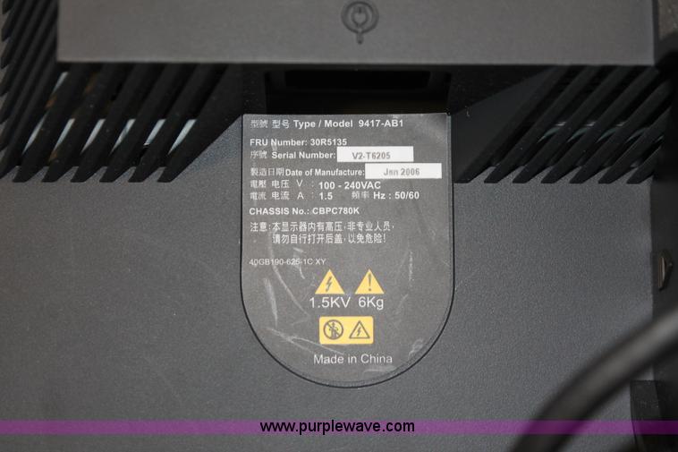 image for item O9420 (50) Lenovo/IBM 17" flat screen monitors