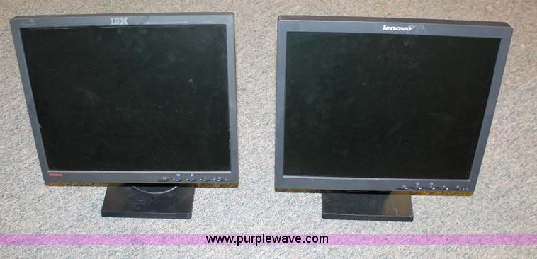 image for item O9421 (50) Lenovo/IBM 17" flat screen monitors