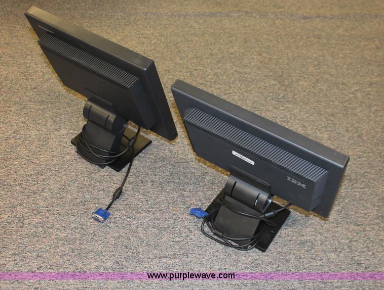 image for item O9421 (50) Lenovo/IBM 17" flat screen monitors