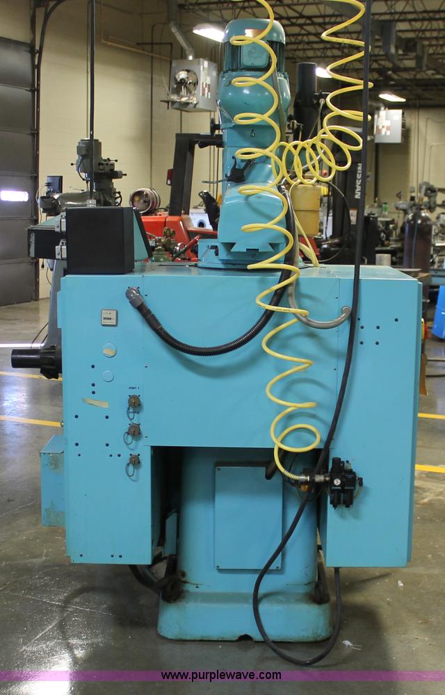 image for item O9466 Hurco CNC mill