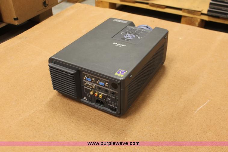 image for item O9488 Sharp XG-NV4SU Notevision 4 LCD projector