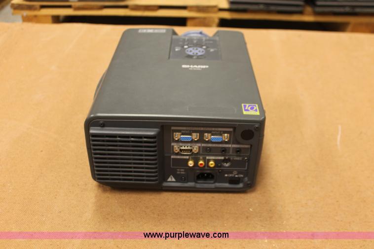 image for item O9488 Sharp XG-NV4SU Notevision 4 LCD projector