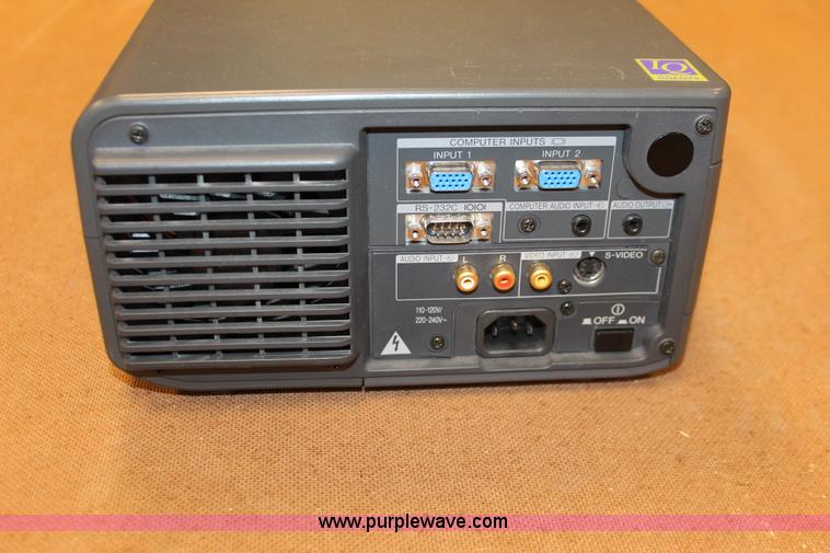 image for item O9488 Sharp XG-NV4SU Notevision 4 LCD projector