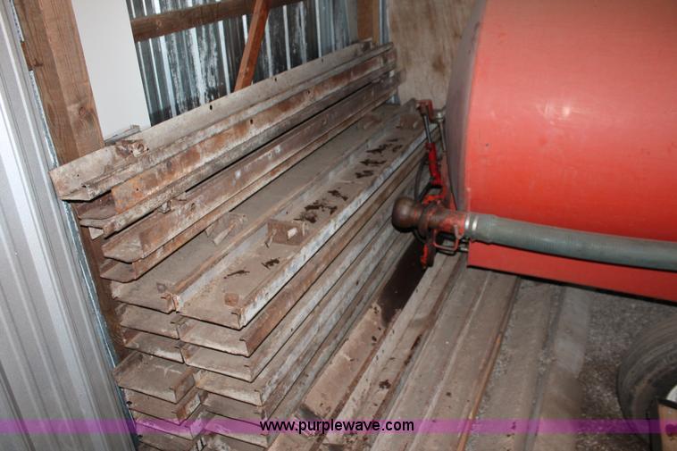 image for item O9498 (16) 12" x 10" steel concrete curb forms