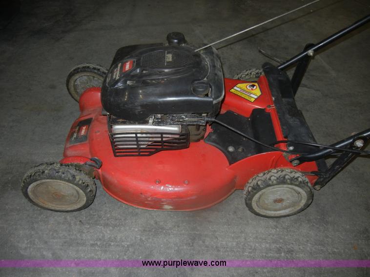 image for item T9597 (2) Toro push mowers