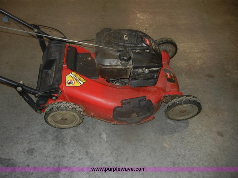 image for item T9597 (2) Toro push mowers