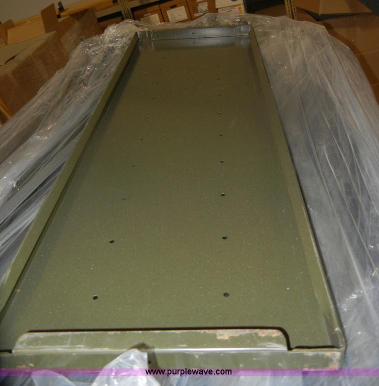 image for item T9645 Metal shelving