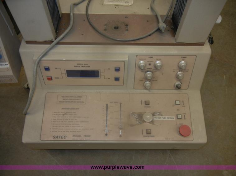 image for item T9667 (2) Satec T5000 table top testing frames