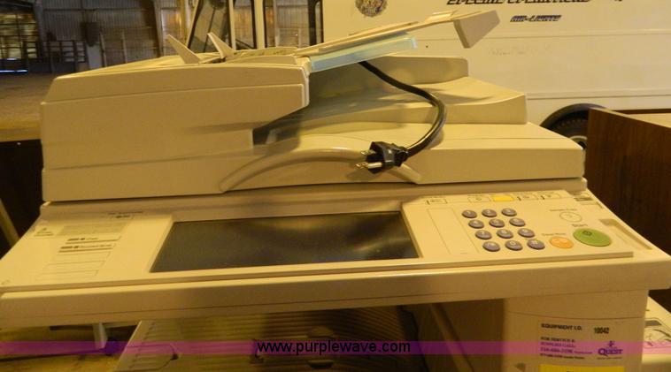 image for item Y9181 Savin Multi-Function 2522 copier