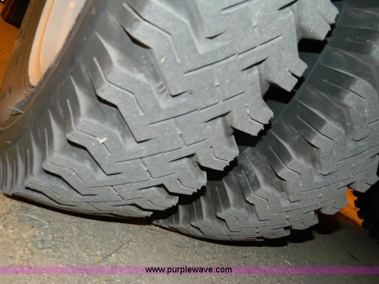 image for item Y9184 1972 Chevrolet step van