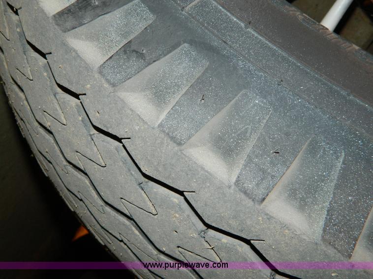 image for item Y9184 1972 Chevrolet step van