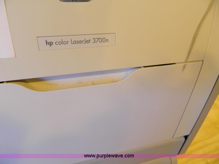 image for item Y9190 Assorted office supplies