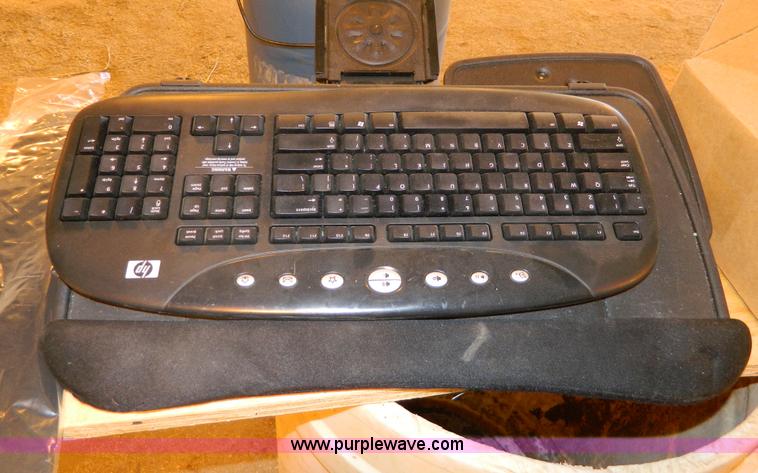 image for item Y9195 Assorted computer supplies