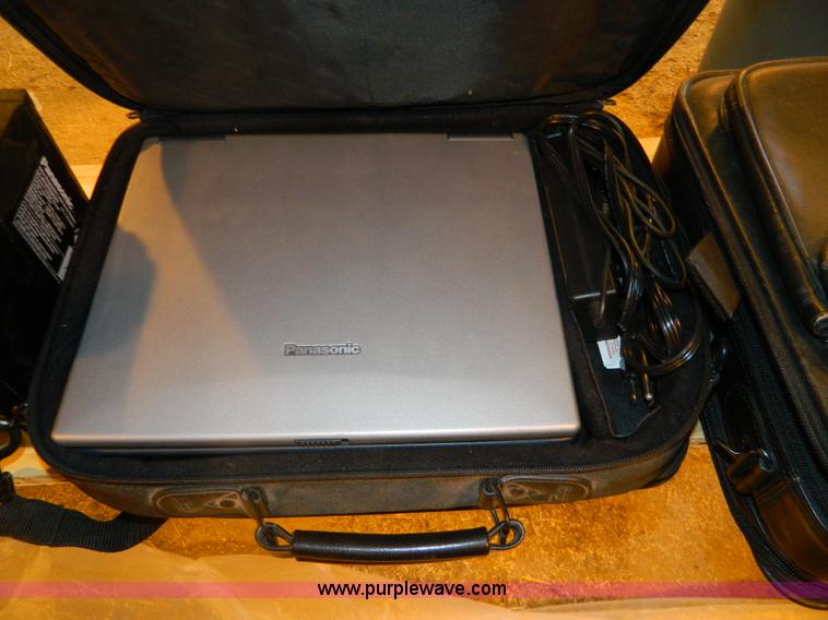 image for item Y9195 Assorted computer supplies