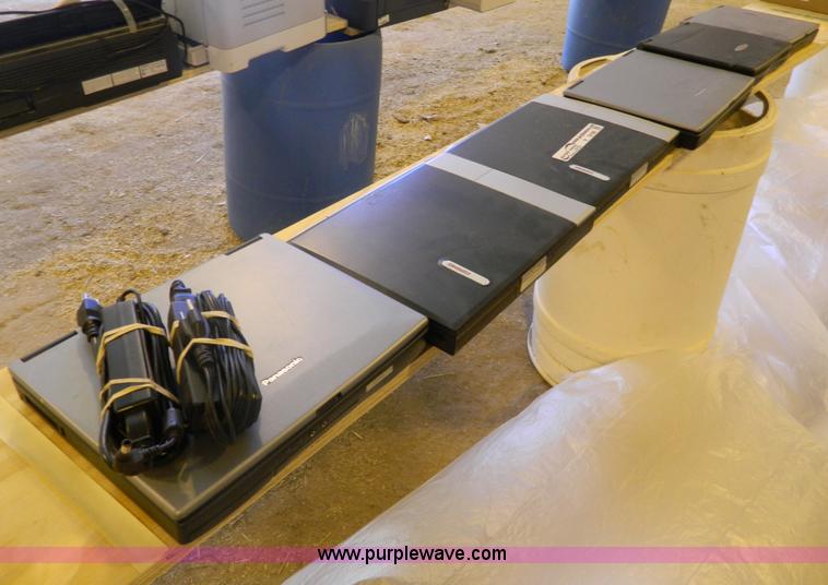 image for item Y9196 (7) laptop computers