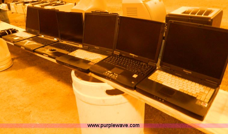 image for item Y9196 (7) laptop computers