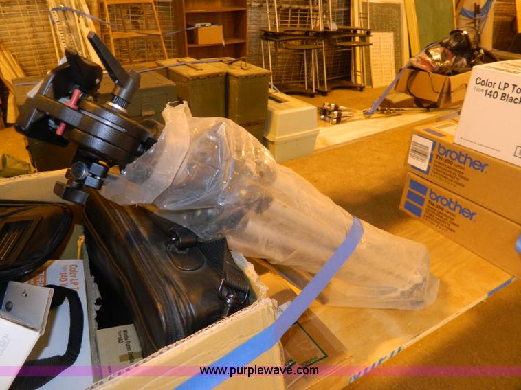 image for item Y9199 Assorted office supplies