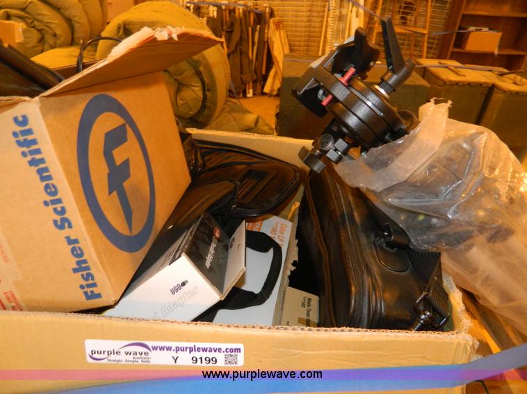 image for item Y9199 Assorted office supplies