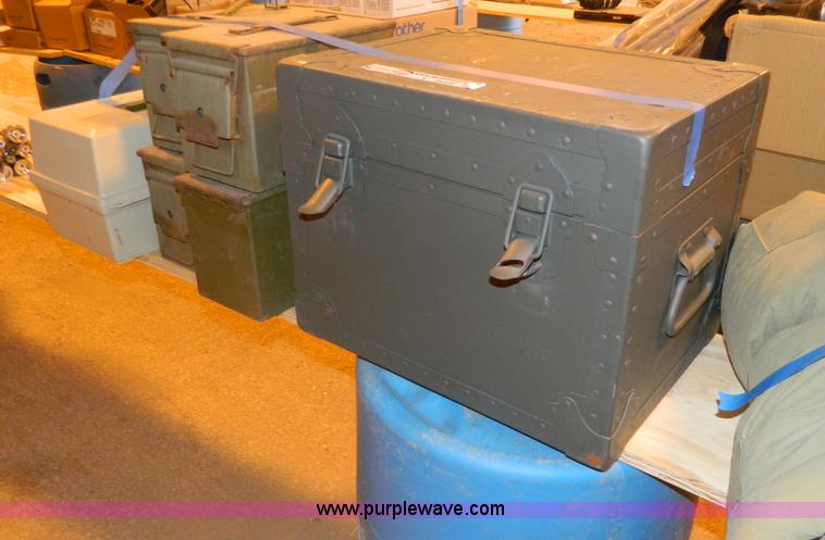 image for item Y9205 Assorted sporting good items