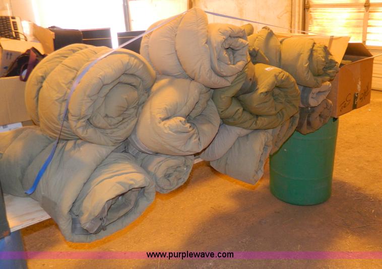 image for item Y9206 Sleeping bags and bag covers