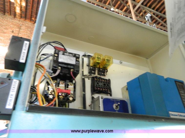 image for item Y9225 Cleaver/Brooks boiler unit