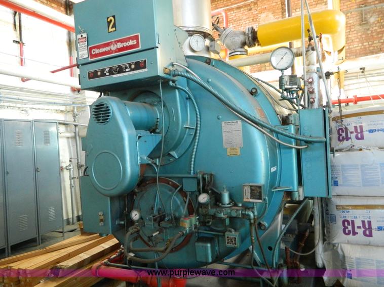 image for item Y9225 Cleaver/Brooks boiler unit