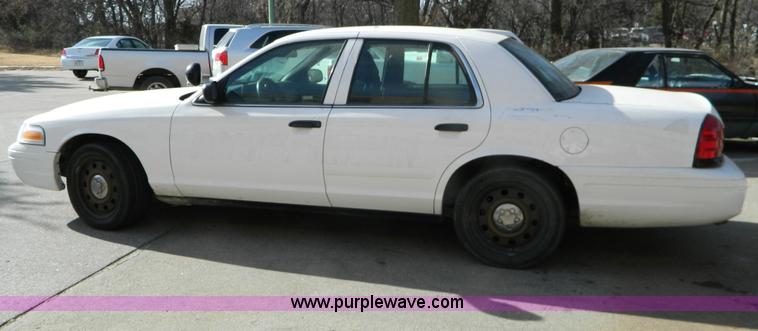 image for item Y9238 2008 Ford Crown Victoria Police Interceptor