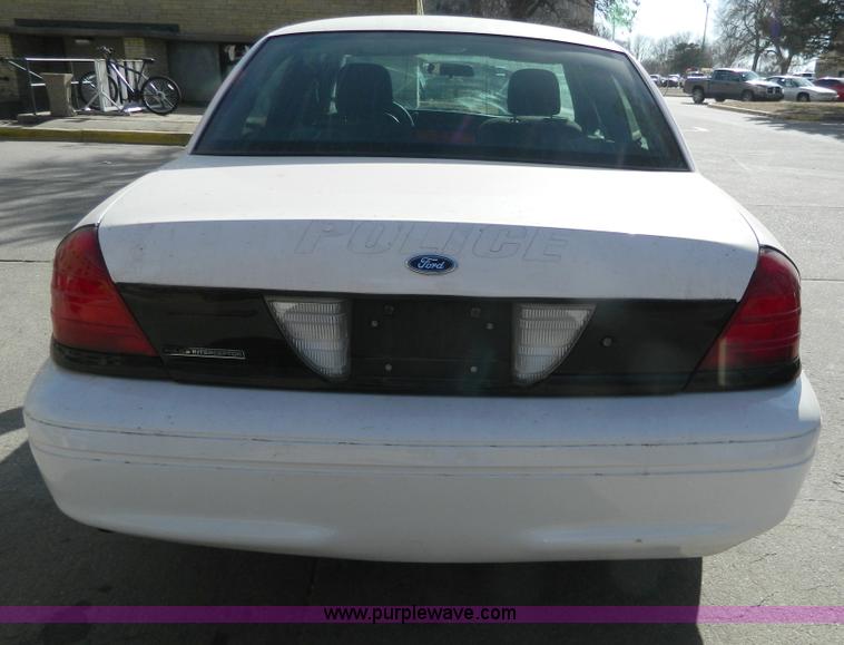 image for item Y9238 2008 Ford Crown Victoria Police Interceptor