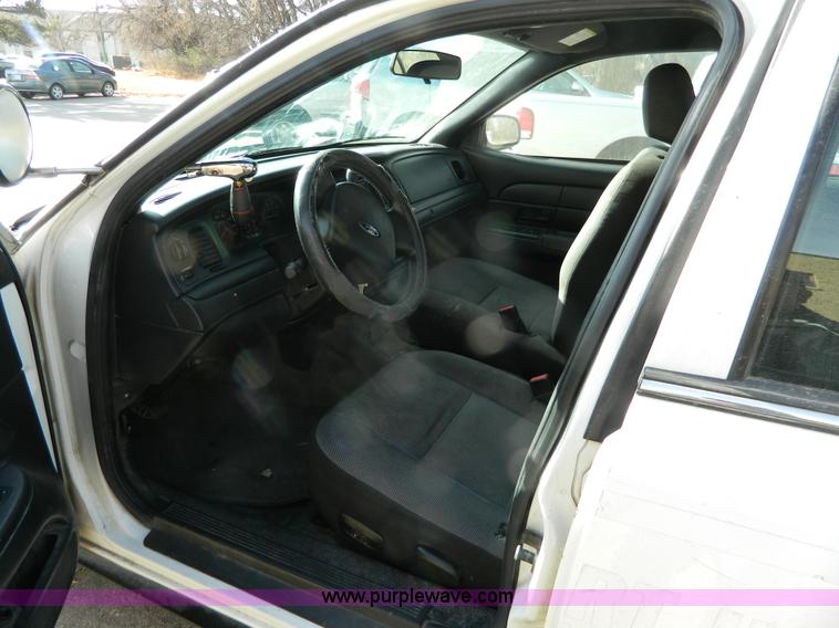 image for item Y9238 2008 Ford Crown Victoria Police Interceptor