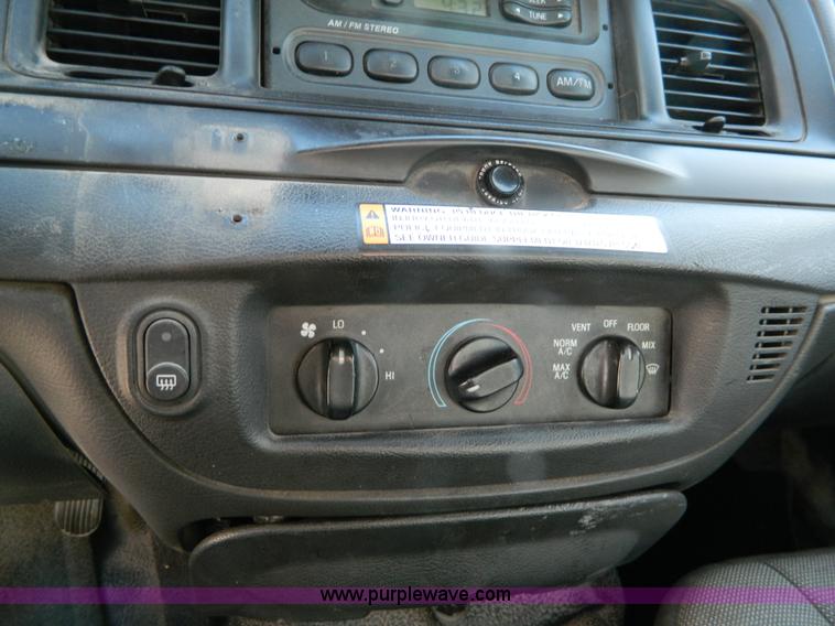 image for item Y9238 2008 Ford Crown Victoria Police Interceptor