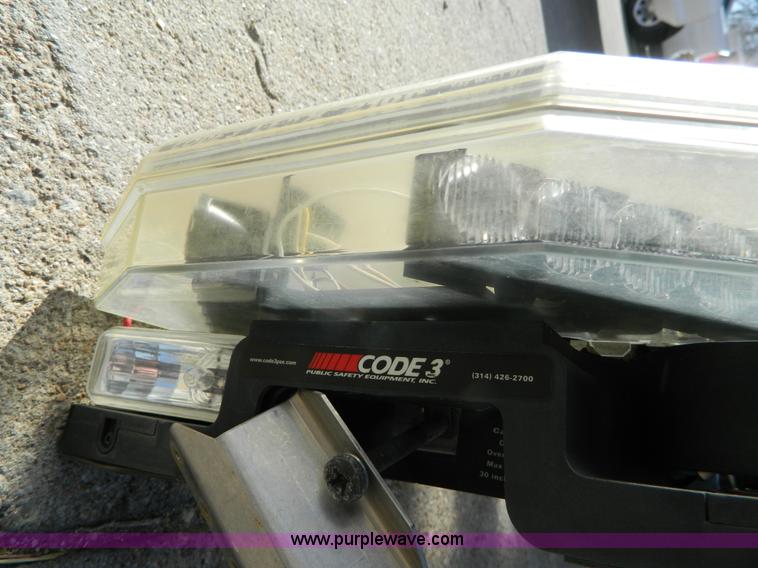 image for item Y9499 Public Saftey Equipment Inc. Code 3 light bar