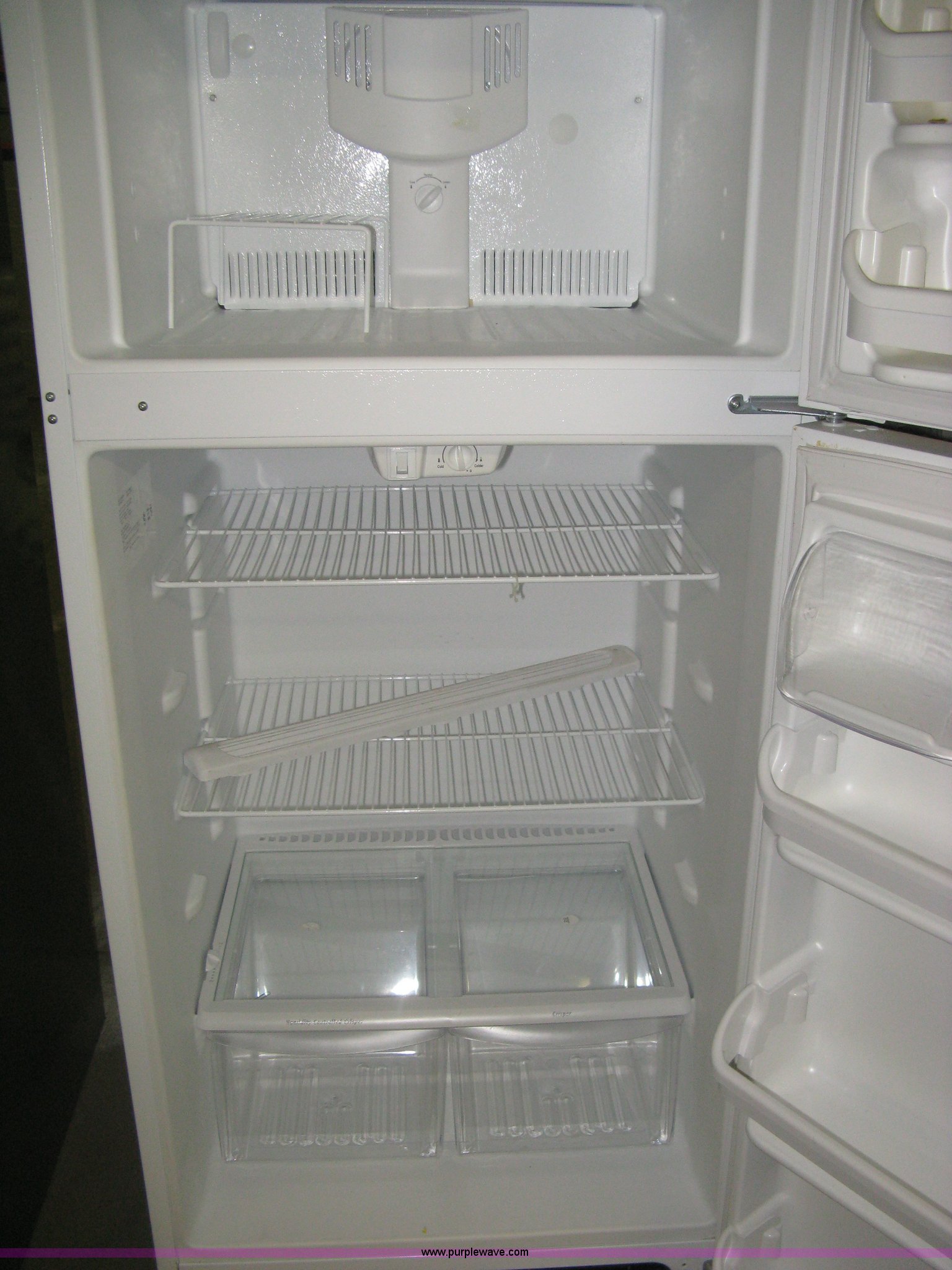 Crosley refrigerator in Wichita, KS Item M9169 sold Purple Wave