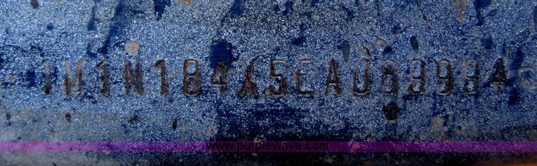 image for item B4545 1984 Mack R600 semi truck