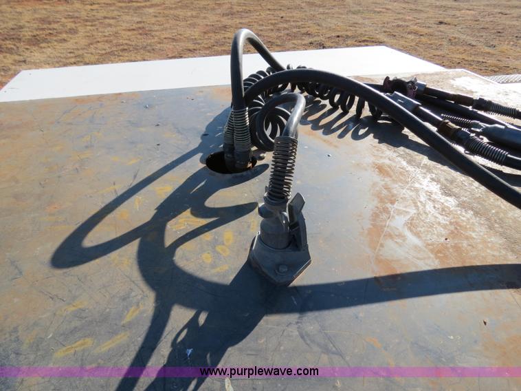 image for item B4545 1984 Mack R600 semi truck